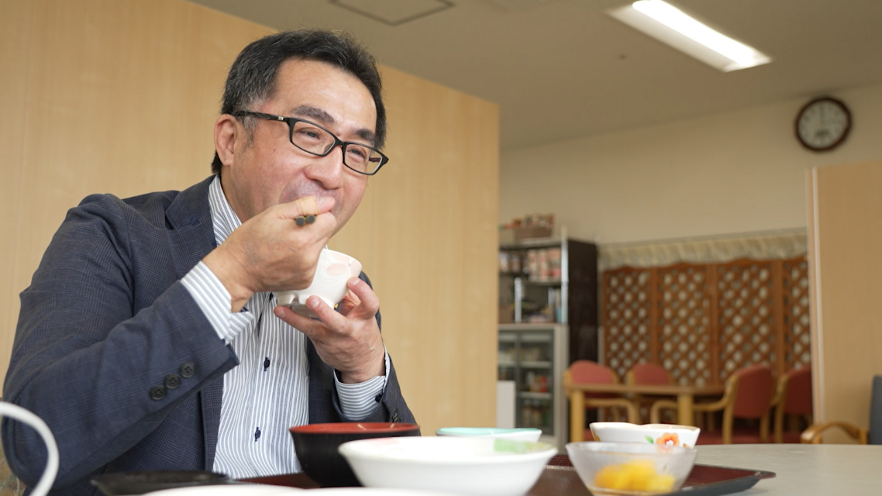 【動画公開】「お昼ごはん見せて！施設長さん。」野田毅　前編（11分30秒）―事業運営マネジメント委員会